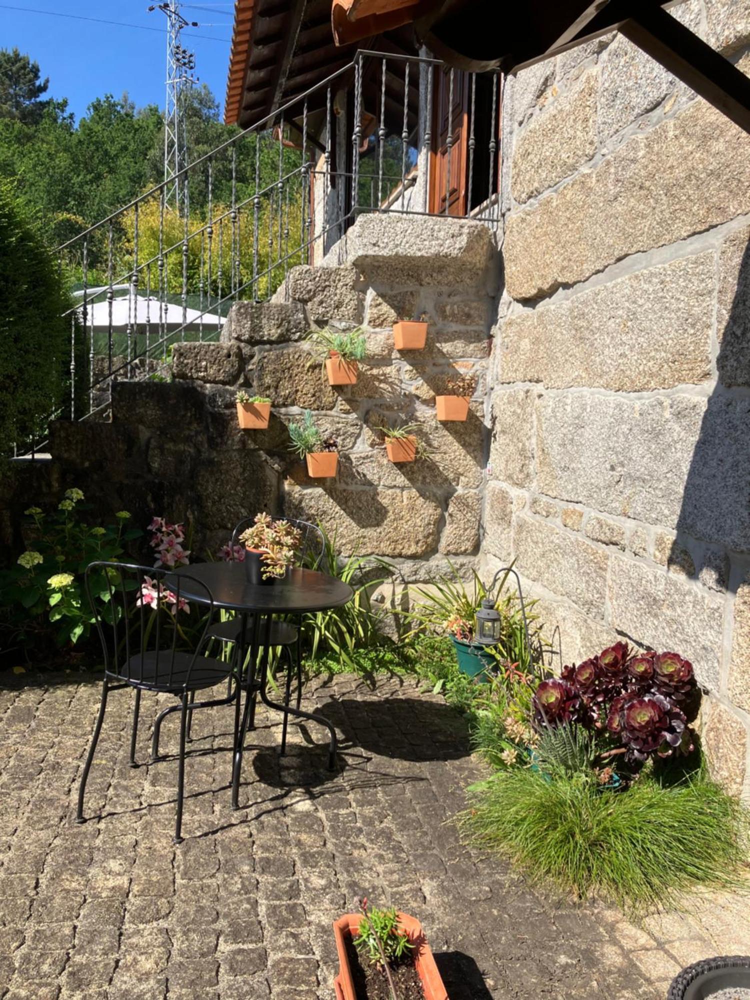 Bergui Guesthouse - Em Guimaraes Desde 2017 Guimarães Exterior foto