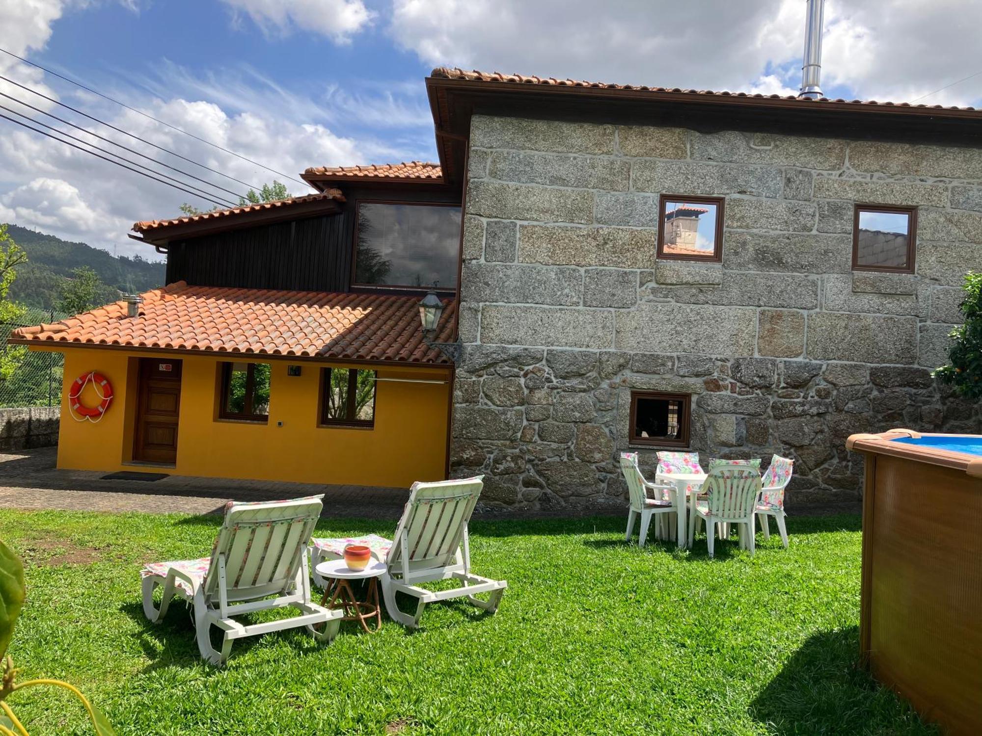 Bergui Guesthouse - Em Guimaraes Desde 2017 Guimarães Exterior foto
