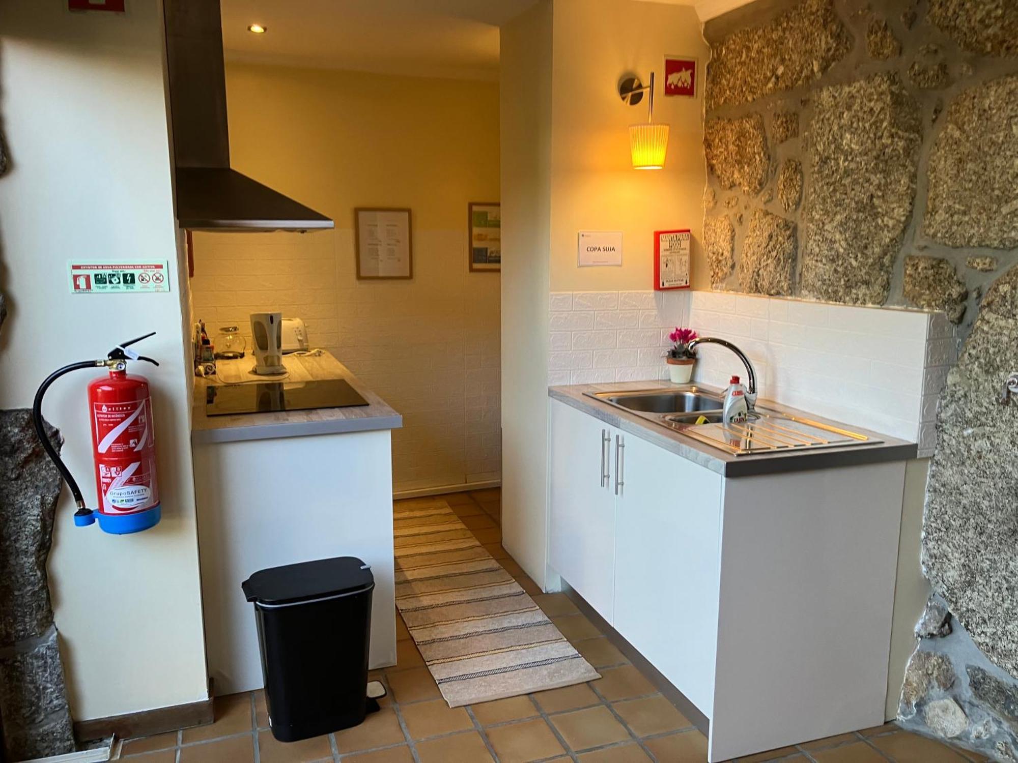 Bergui Guesthouse - Em Guimaraes Desde 2017 Guimarães Exterior foto