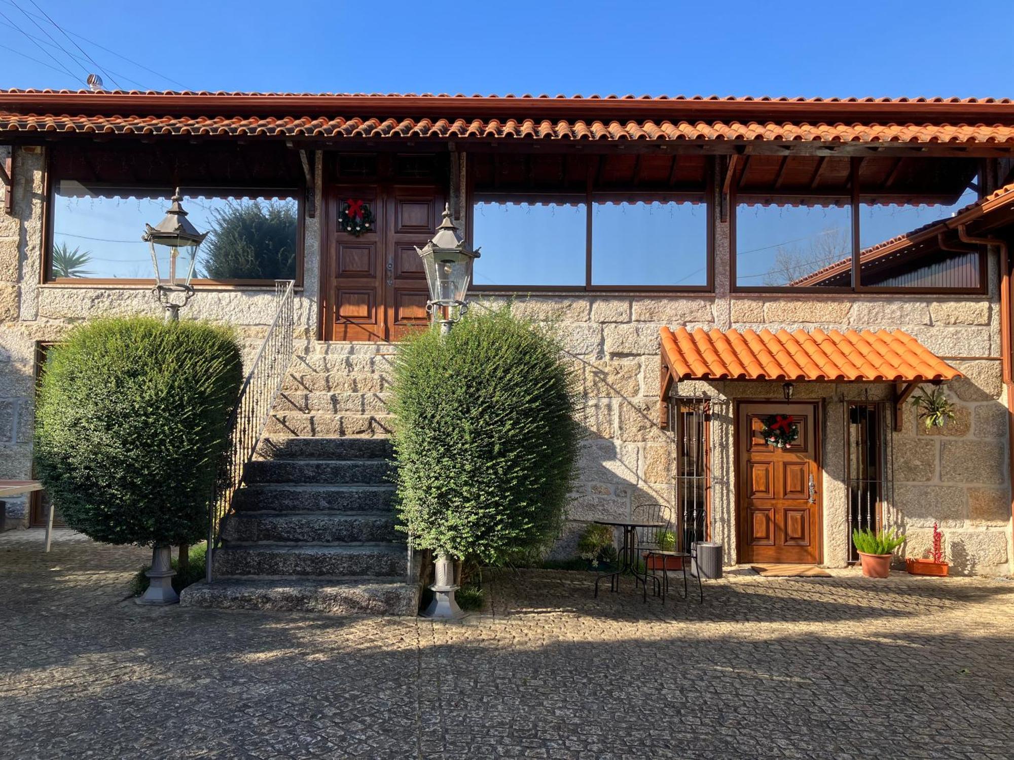 Bergui Guesthouse - Em Guimaraes Desde 2017 Guimarães Exterior foto