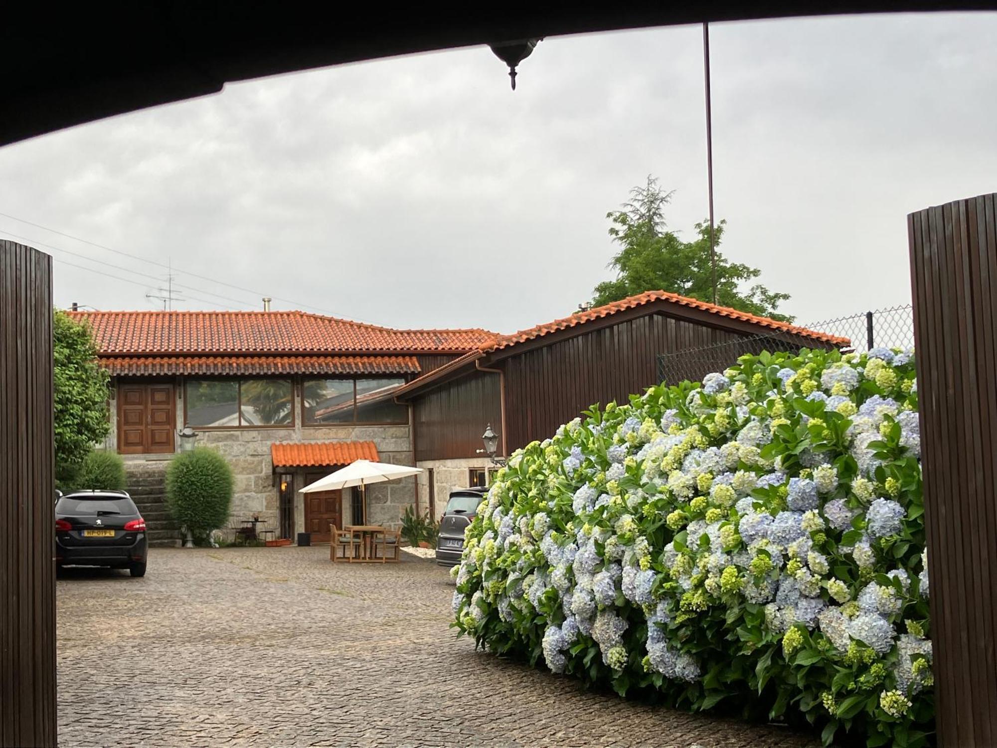 Bergui Guesthouse - Em Guimaraes Desde 2017 Guimarães Exterior foto